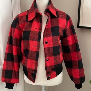 Red and Black Buffalo Plaid Bomber Coat!❤️🖤